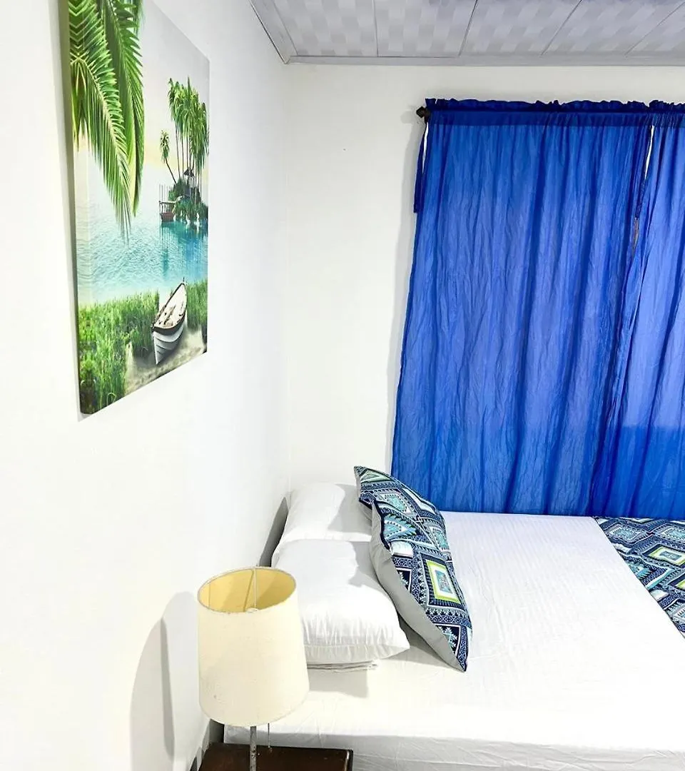 Limsor Town Apartaestudios San Andres  Apartment